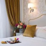 Hotel Saint-pétersbourg Opéra&spa 4*