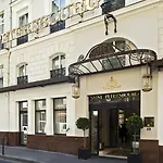 Saint-pétersbourg Opéra&spa 4* Parigi