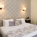 Hotel Saint-petersbourg Opera & 4*