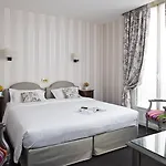 Hôtel Saint-Pétersbourg Opéra&Spa