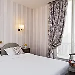 Hotel Saint-petersbourg Opera & 4*