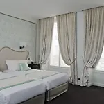 Saint-petersbourg Opera & Hotel Paris