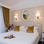 Hotel Saint-petersbourg Opera &
