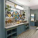 Hotel Saint-petersbourg Opera &