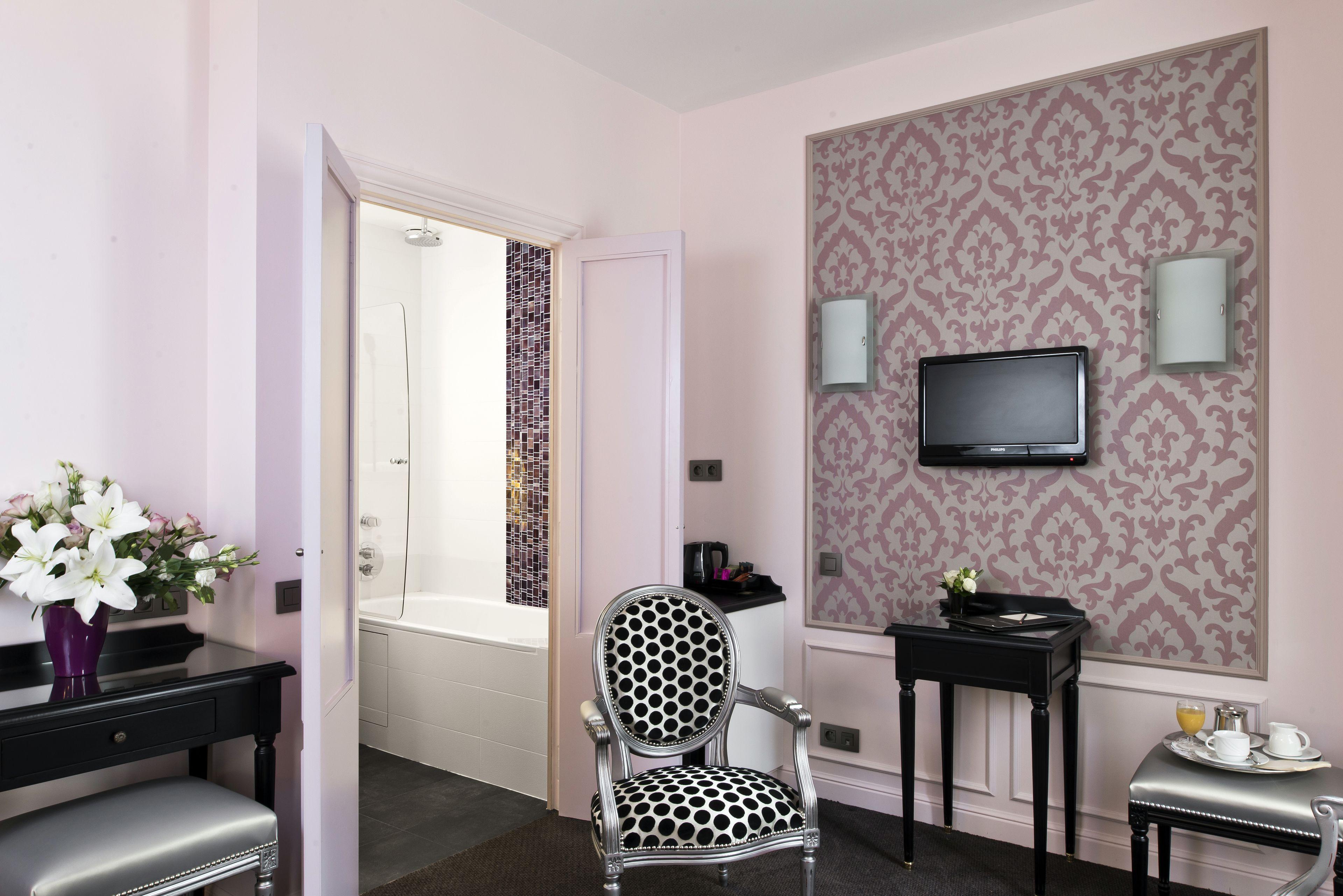Hotel Saint-petersbourg Opera & 4*