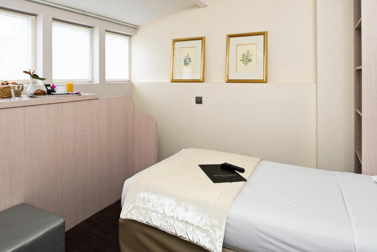 Hotel Saint-petersbourg Opera & 4*