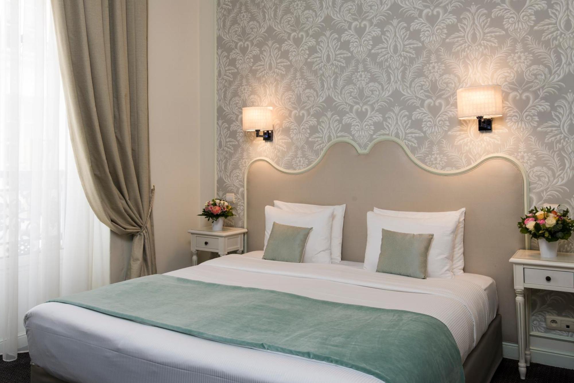 Saint-petersbourg Opera & 4*