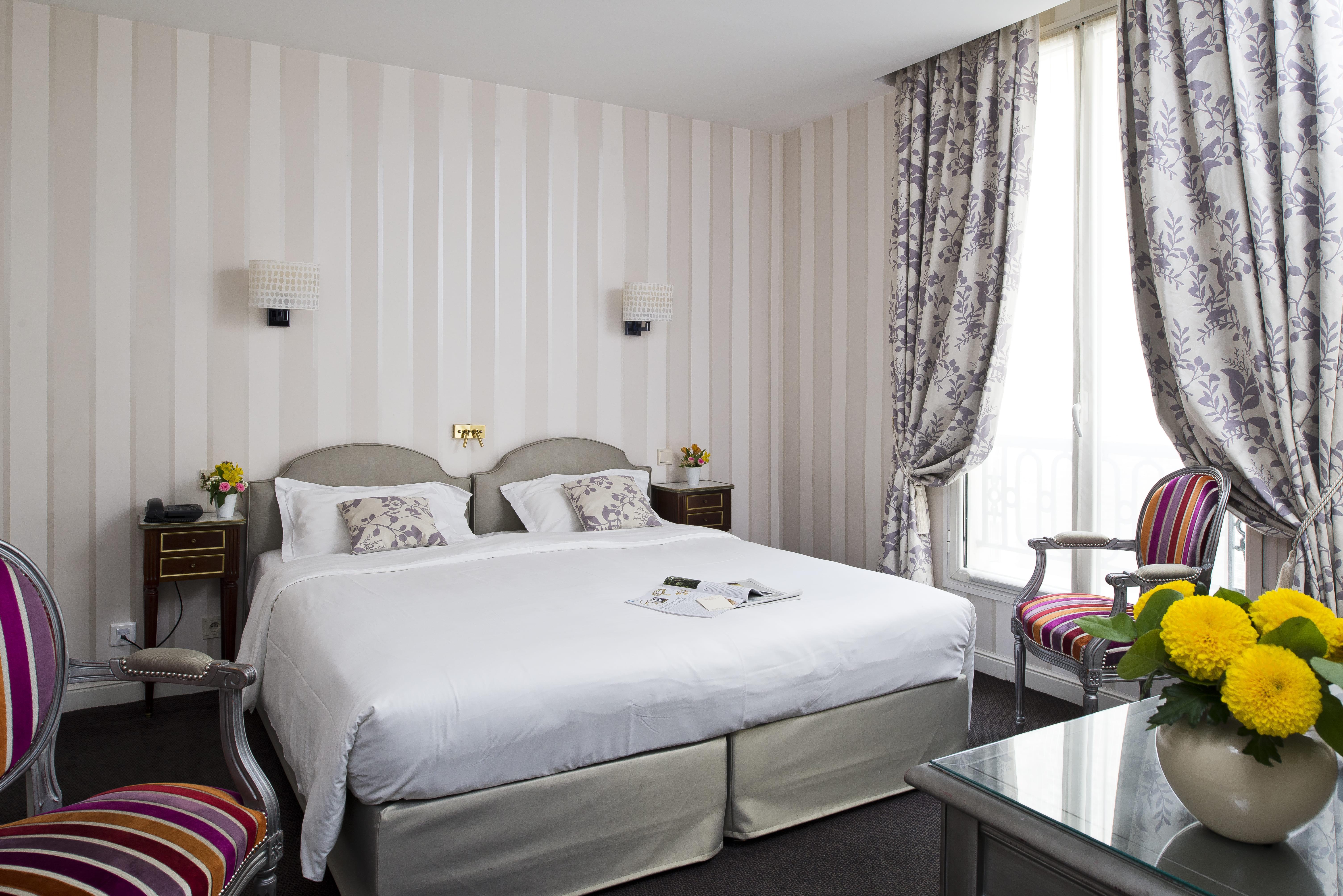 Saint-petersbourg Opera & Hotel Paris